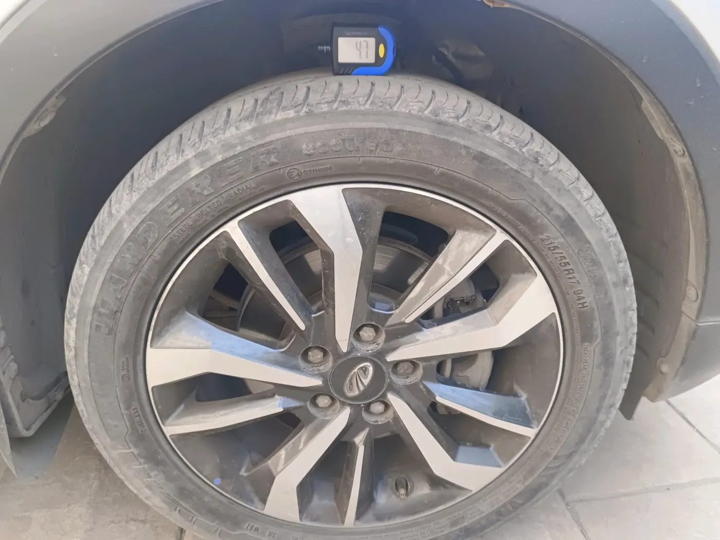 2019 Mahindra XUV300 W8 (O) 1.2 PETROL, Petrol, Manual, 71,606 km, tyre