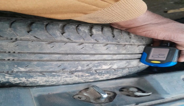 2011 Maruti Swift LDI, Diesel, Manual, 1,51,083 km, tyre