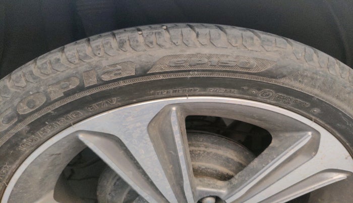 2018 Hyundai Verna 1.6 VTVT SX O, Petrol, Manual, 68,332 km, tyre