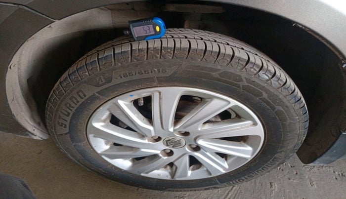 2016 Maruti Swift Dzire ZXI, Petrol, Manual, 1,11,642 km, tyre