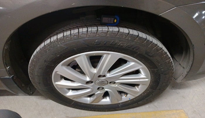 2016 Maruti Swift Dzire ZXI, Petrol, Manual, 1,11,642 km, tyre