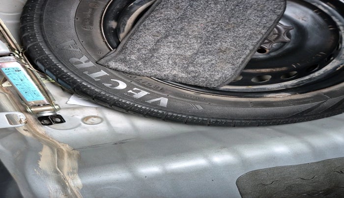 2015 Hyundai Grand i10 SPORTZ 1.2 KAPPA VTVT, Petrol, Manual, 78,537 km, tyre