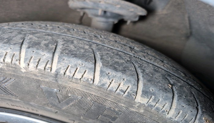 2015 Hyundai Grand i10 SPORTZ 1.2 KAPPA VTVT, Petrol, Manual, 78,537 km, tyre