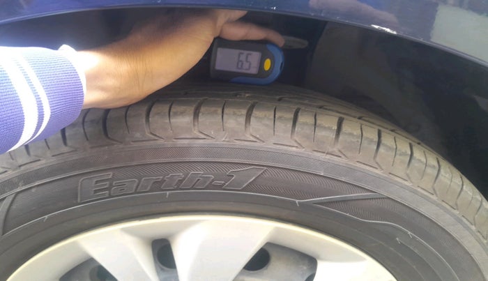 2018 Maruti Swift VXI, Petrol, Manual, 70,207 km, tyre