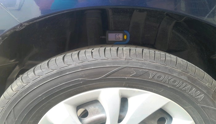 2018 Maruti Swift VXI, Petrol, Manual, 70,207 km, tyre