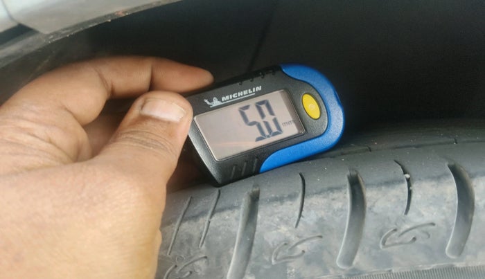 2021 KIA SONET GTX PLUS 1.5 AT, Diesel, Automatic, 1,32,422 km, tyre