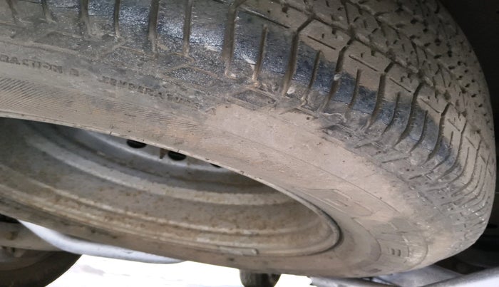 2016 Mahindra XUV500 W10, Diesel, Manual, 65,907 km, tyre