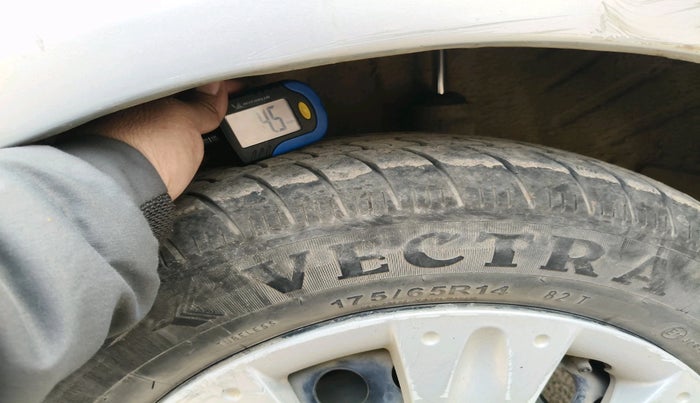 2016 Honda Amaze 1.2L I-VTEC S, Petrol, Manual, 54,620 km, tyre