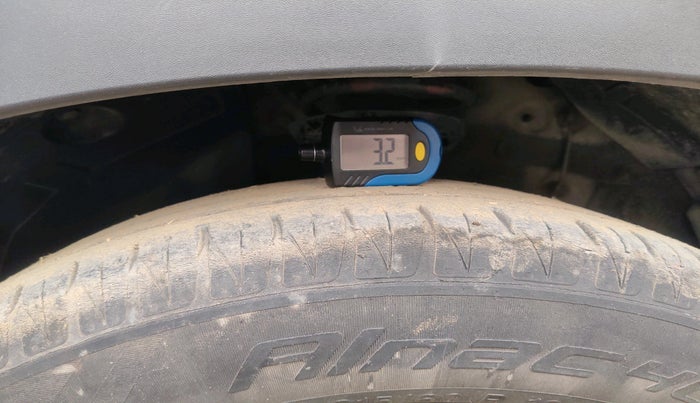 2022 KIA SONET HTX 1.5 AT, Diesel, Automatic, 70,733 km, tyre