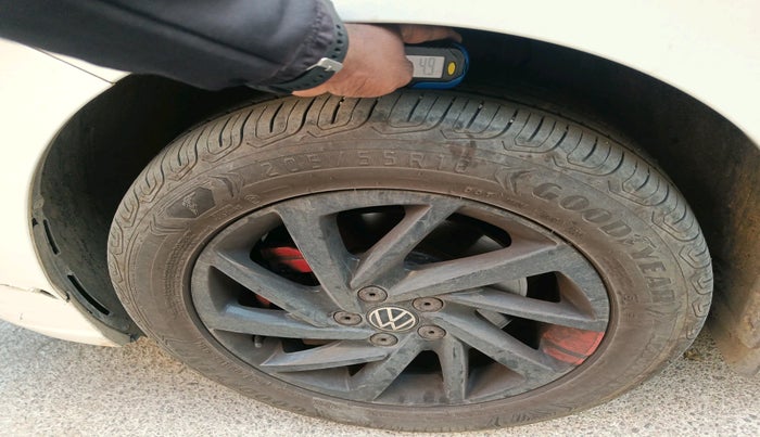 2023 Volkswagen TAIGUN  GT PLUS 1.5 TSI MT, Petrol, Manual, 23,804 km, tyre