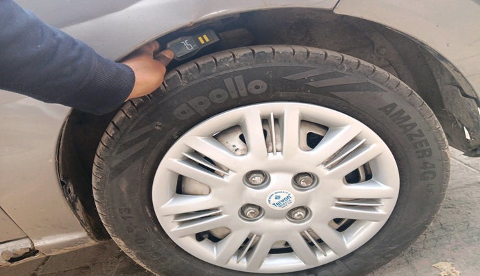 2013 Hyundai Santro Xing GL, Petrol, Manual, 95,531 km, tyre