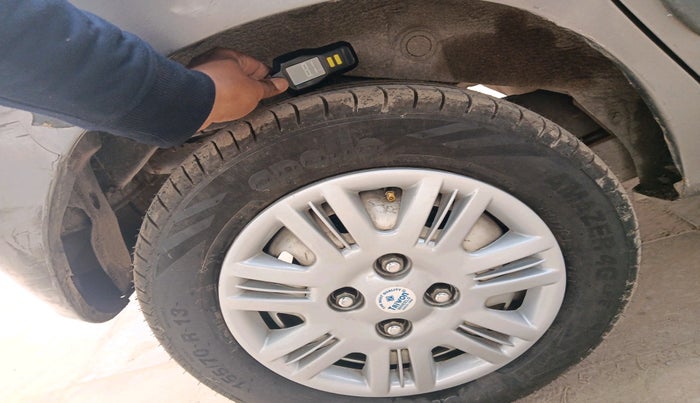 2013 Hyundai Santro Xing GL, Petrol, Manual, 95,531 km, tyre