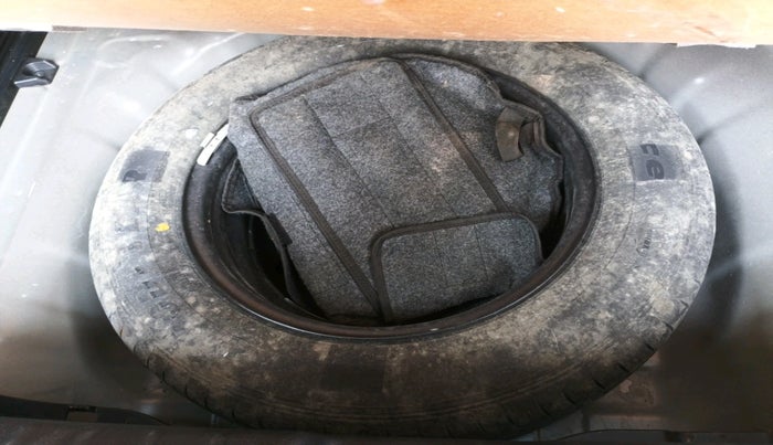 2022 KIA SONET HTK PLUS 1.0 IMT, Petrol, Manual, 20,109 km, tyre