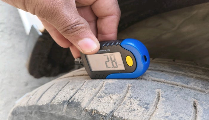 2014 Honda Amaze 1.2L I-VTEC S, Petrol, Manual, 94,132 km, tyre