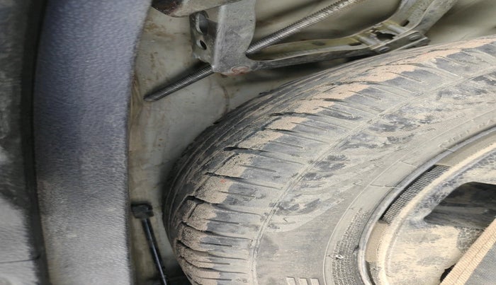 2016 Maruti S Cross ZETA 1.3, Diesel, Manual, 92,936 km, tyre