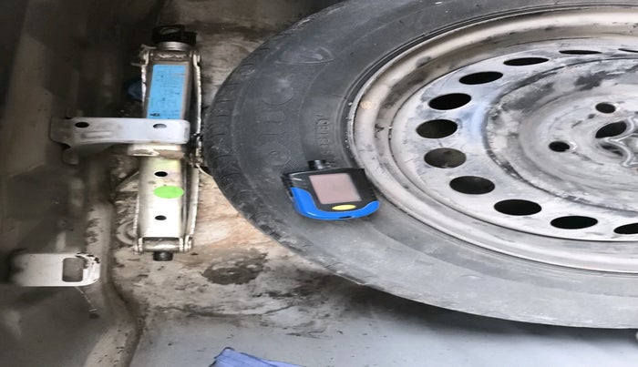 2016 Hyundai Grand i10 MAGNA 1.2 KAPPA VTVT, Petrol, Manual, 83,635 km, tyre