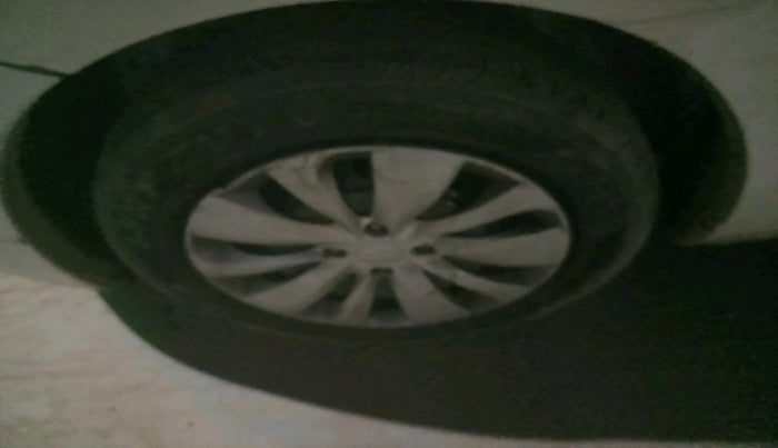 2021 Maruti Baleno DELTA PETROL 1.2, Petrol, Manual, 57,296 km, tyre