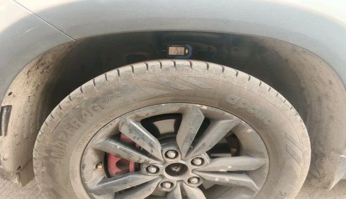 2020 Hyundai Creta E 1.5 PETROL, Petrol, Manual, 60,405 km, tyre