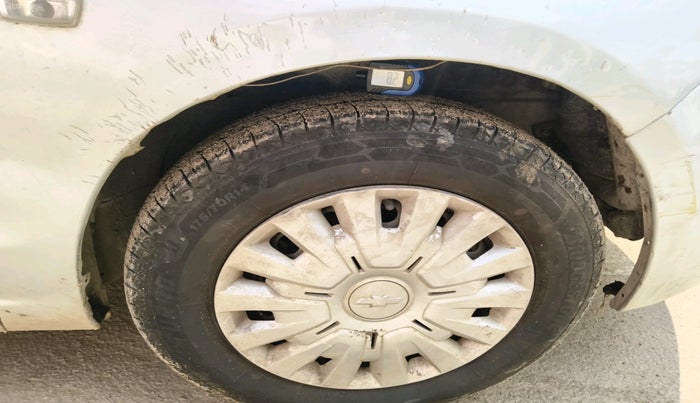 2013 Chevrolet Sail UVA 1.3 LS, Diesel, Manual, 88,335 km, tyre