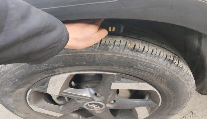 2019 Hyundai VENUE SX PLUS 1.0 TURBO DCT, Petrol, Automatic, 35,617 km, tyre