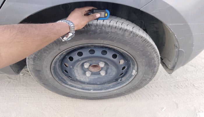 2018 Hyundai Elite i20 SPORTZ 1.2, Petrol, Manual, 1,48,849 km, tyre