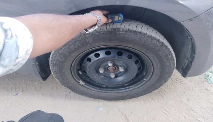 2018 Hyundai Elite i20 SPORTZ 1.2, Petrol, Manual, 1,48,849 km, tyre