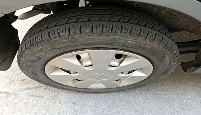 2011 Maruti Wagon R 1.0 LXI, Petrol, Manual, 69,996 km, tyre