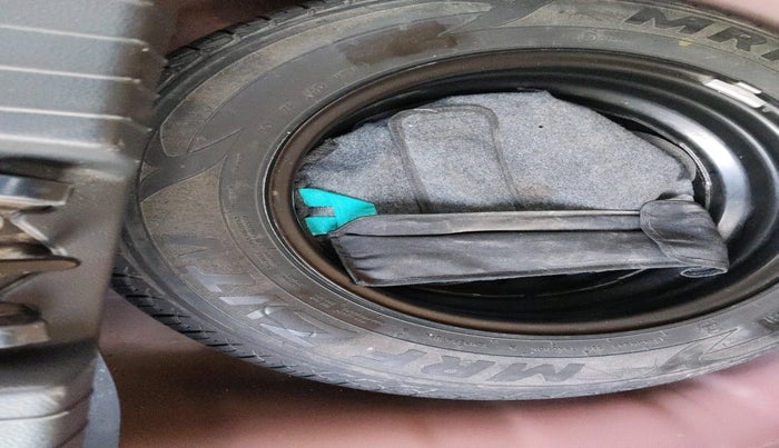 2018 Hyundai Elite i20 ASTA 1.2, Petrol, Manual, 43,349 km, tyre