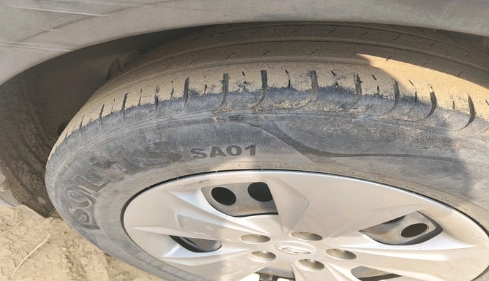 2018 Hyundai Creta S 1.4 DIESEL, Diesel, Manual, 1,05,429 km, tyre