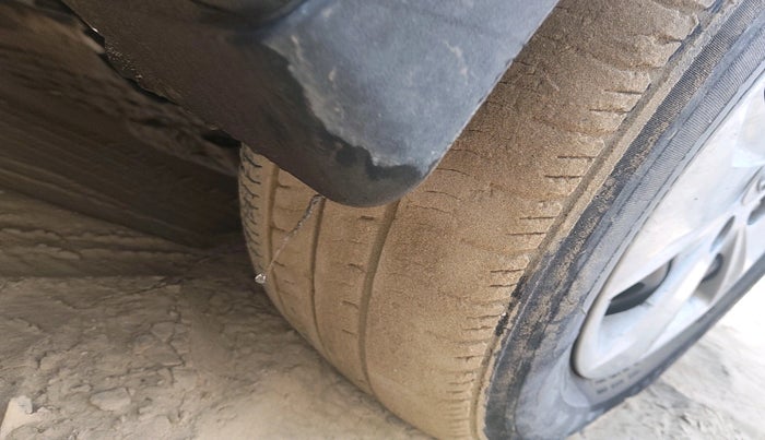 2018 Hyundai Creta S 1.4 DIESEL, Diesel, Manual, 1,05,429 km, tyre