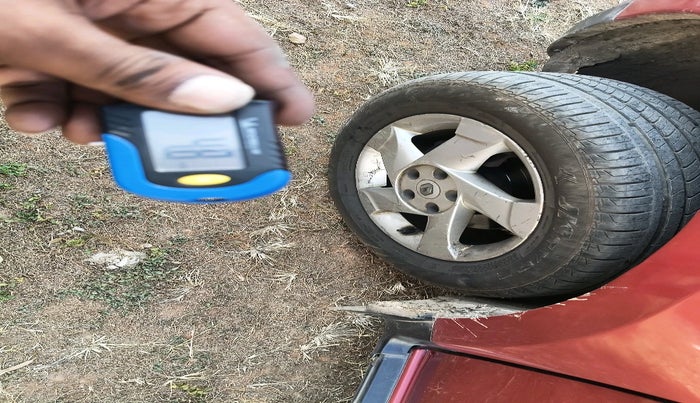 2014 Renault Duster 85 PS RXL DIESEL, Diesel, Manual, 96,789 km, tyre