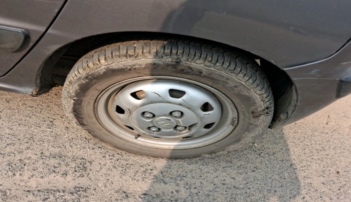 2012 Hyundai Santro Xing GL PLUS, Petrol, Manual, 92,511 km, tyre