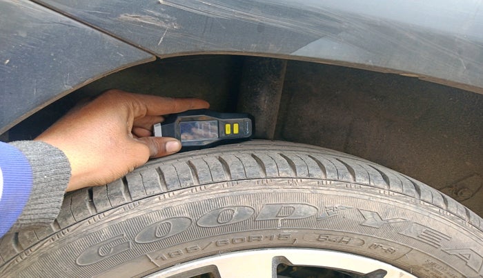 2016 Toyota Etios CROSS 1.2 G, Petrol, Manual, 20,792 km, tyre