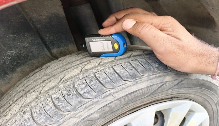 2012 Maruti Swift VDI, Diesel, Manual, 1,30,171 km, tyre