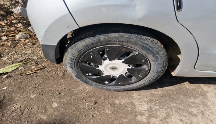 2014 Maruti Celerio VXI, Petrol, Manual, 92,027 km, tyre