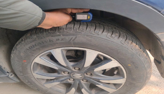 2017 Maruti S Cross ZETA 1.3, Diesel, Manual, 1,09,389 km, tyre