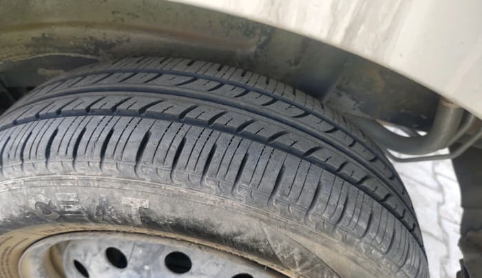 2019 Maruti New Wagon-R LXI CNG 1.0, CNG, Manual, 73,900 km, tyre