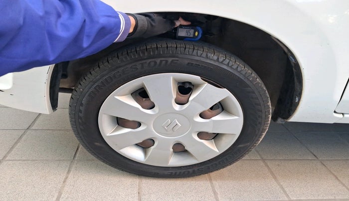 2017 Maruti Alto K10 VXI (O), Petrol, Manual, 74,542 km, tyre