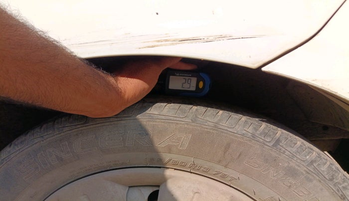 2013 Hyundai i10 ERA 1.1, Petrol, Manual, 88,260 km, tyre