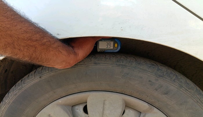 2013 Hyundai i10 ERA 1.1, Petrol, Manual, 88,260 km, tyre