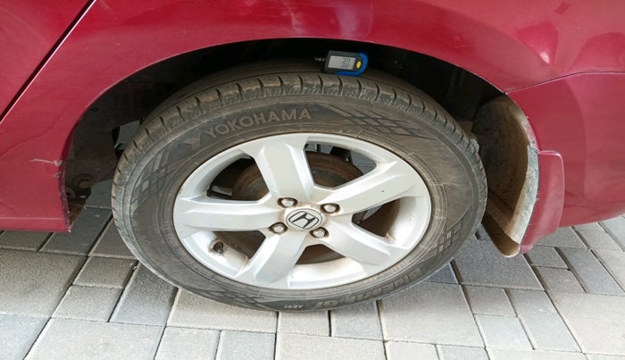 2011 Honda City 1.5L I-VTEC V AT, Petrol, Automatic, 1,10,542 km, tyre