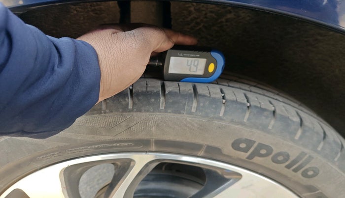 2020 Toyota Glanza G, Petrol, Manual, 47,824 km, tyre