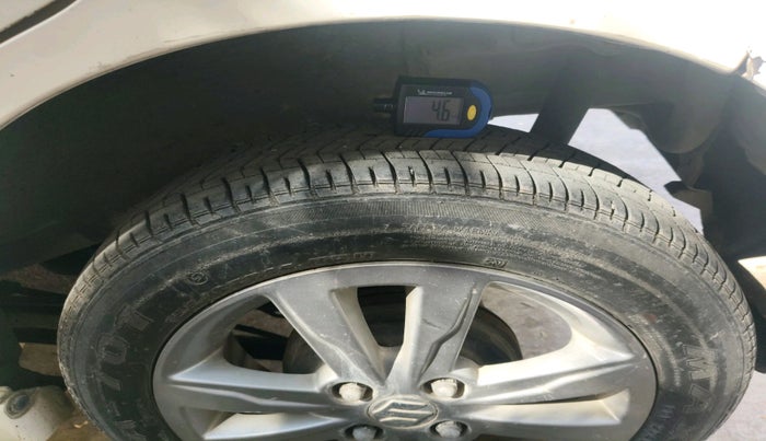 2014 Maruti Wagon R Stingray VXI, Petrol, Manual, 31,358 km, tyre