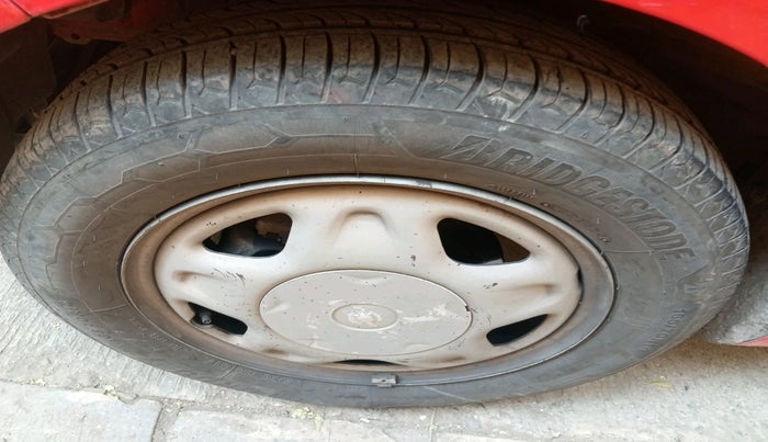 2010 Chevrolet Beat LT PETROL, CNG, Manual, 1,34,992 km, tyre