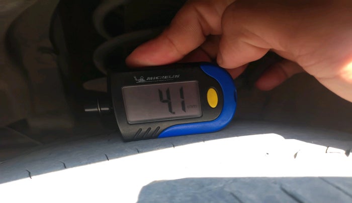 2023 Maruti FRONX DELTA PLUS 1.2L AGS, Petrol, Automatic, 23,706 km, tyre