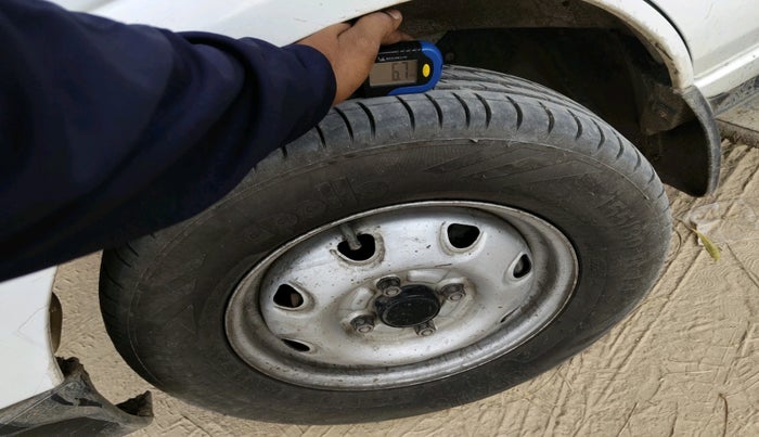 2019 Maruti Eeco 5 STR WITH A/C+HTR, Petrol, Manual, 93,778 km, tyre