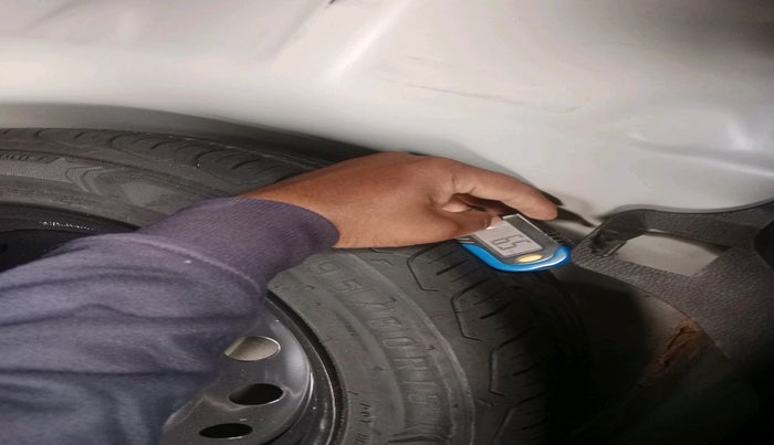 2025 Toyota Urban Cruiser Taisor E 1.2 Petrol MT, Petrol, Manual, 33,990 km, tyre