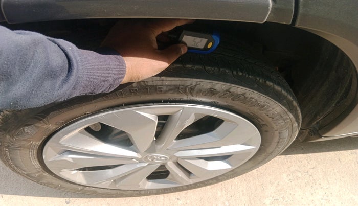 2025 Toyota Urban Cruiser Taisor E 1.2 Petrol MT, Petrol, Manual, 33,990 km, tyre