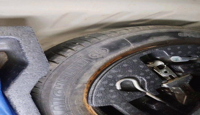 2017 Maruti Ciaz VDI+ SHVS, Diesel, Manual, 1,18,691 km, tyre