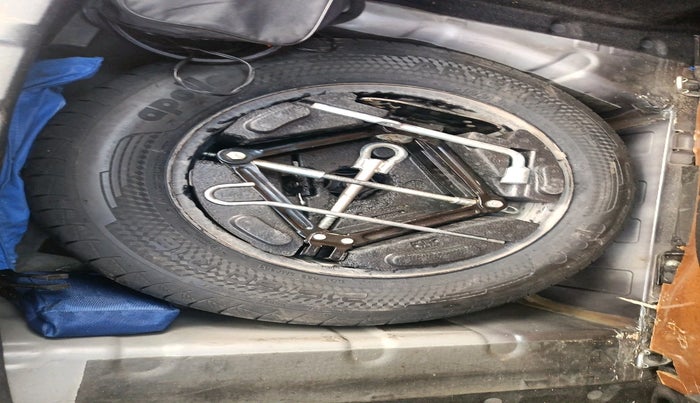 2018 Tata NEXON XZA PLUS PETROL, Petrol, Automatic, 63,092 km, tyre